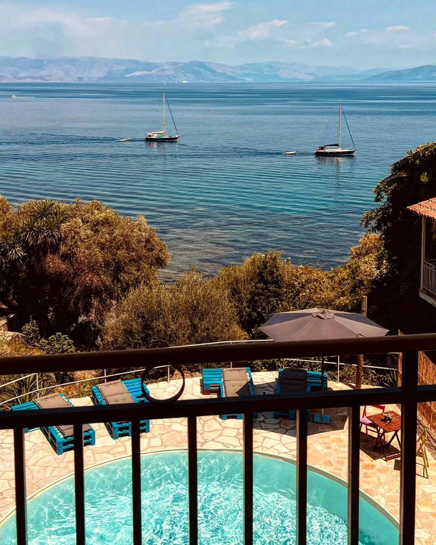 Antares Boutique Guesthouse Πέραμα Εξωτερικό φωτογραφία