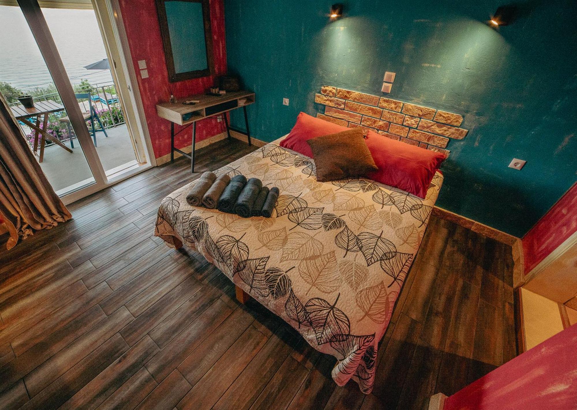 Antares Boutique Guesthouse Πέραμα Εξωτερικό φωτογραφία