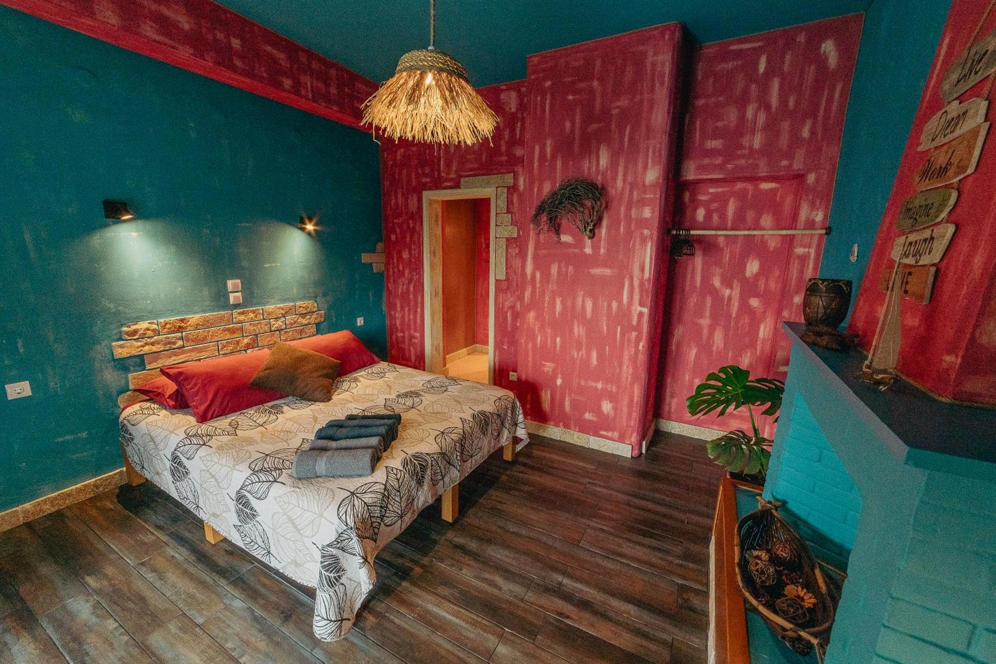 Antares Boutique Guesthouse Πέραμα Εξωτερικό φωτογραφία