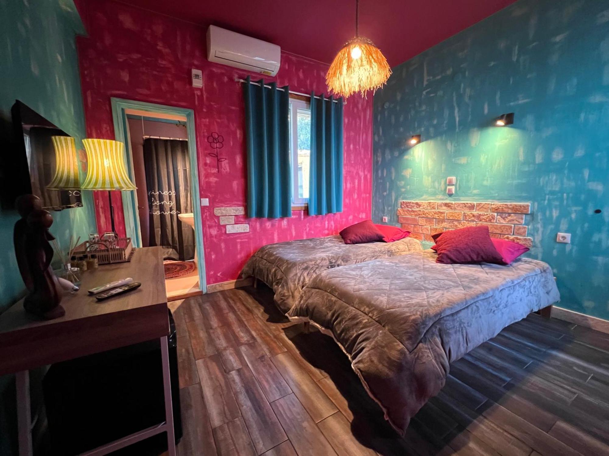 Antares Boutique Guesthouse Πέραμα Εξωτερικό φωτογραφία